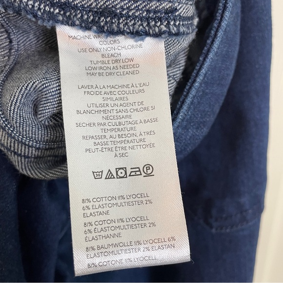 Anthropologie Pilcro The Icon Flare Jeans - Picture 9 of 10